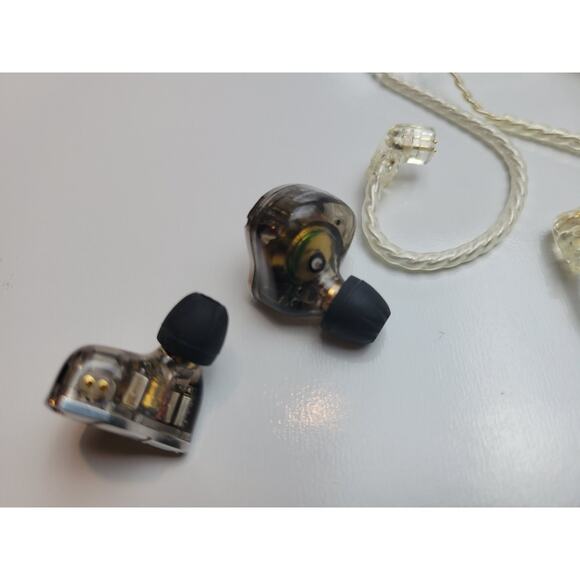 Linsoul KZ-ZS10 Pro In-Ear Stainless Steel IEM Earphones with Microphone 24 ohm - Picture 4 of 16